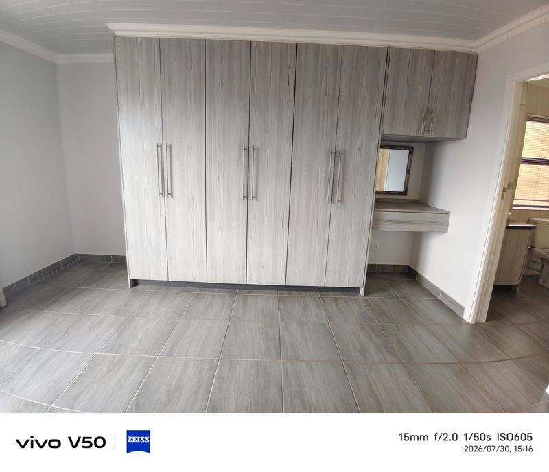 3 Bedroom Property for Sale in Seemeeu Park Western Cape